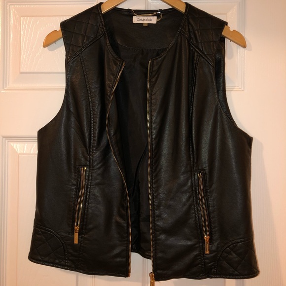 Black vest - Picture 2 of 5